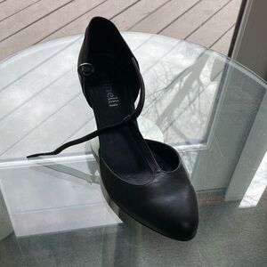 Black Women’s Mary Jane Style Shoe